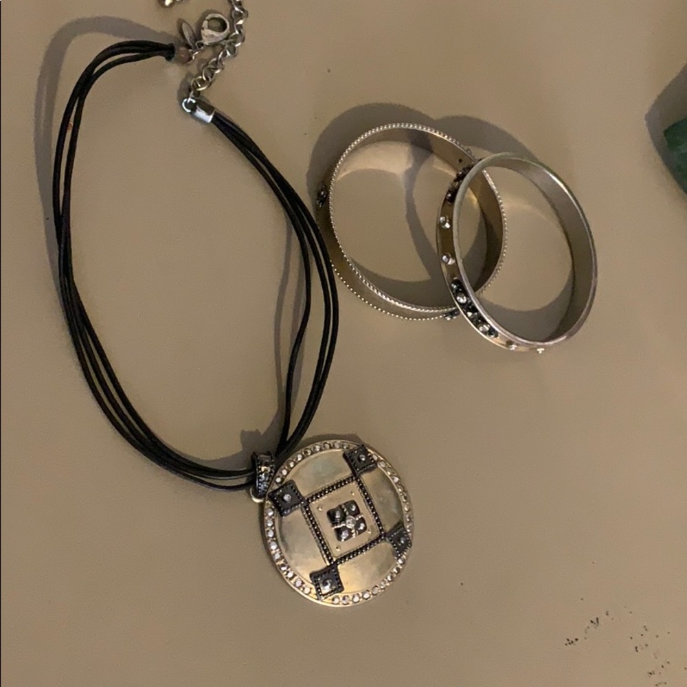Vintage style necklaces and matching bracelets set